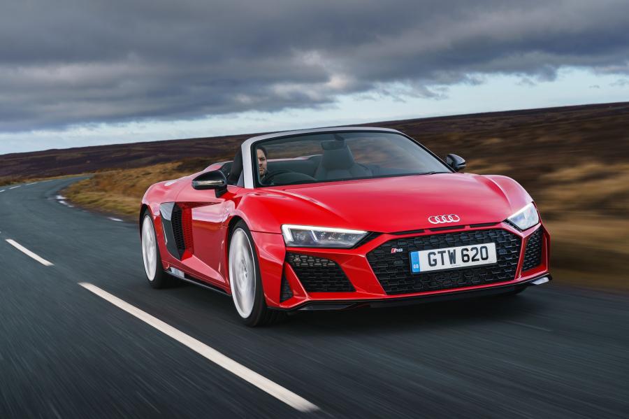  Audi R8 V10 Performance Spyder 2019 года  (UK) (фото 12 из 40)